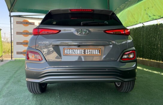 photo_5996935855152941262_y