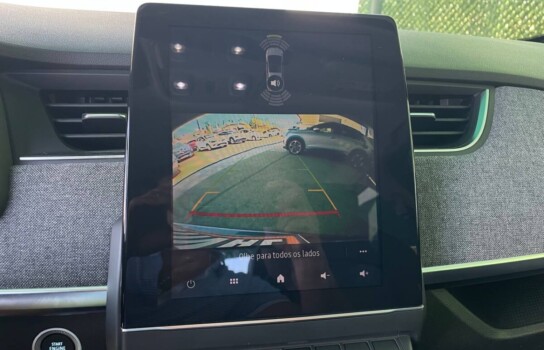 photo_5996935855152941272_y