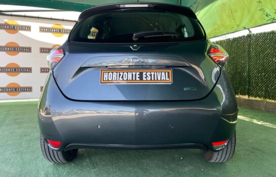 photo_5996935855152941282_y